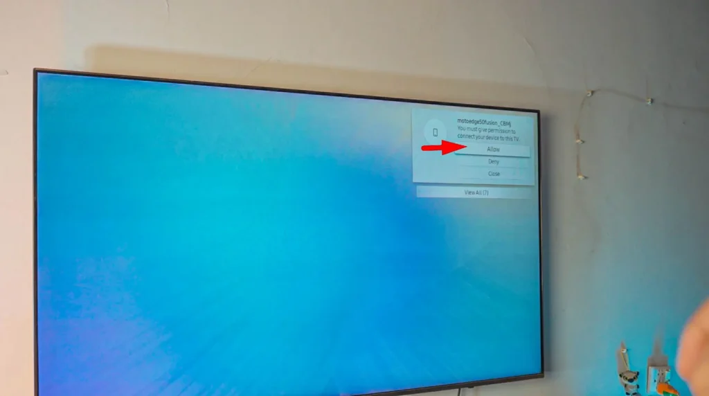 How to Screen Mirror Motorola to TV