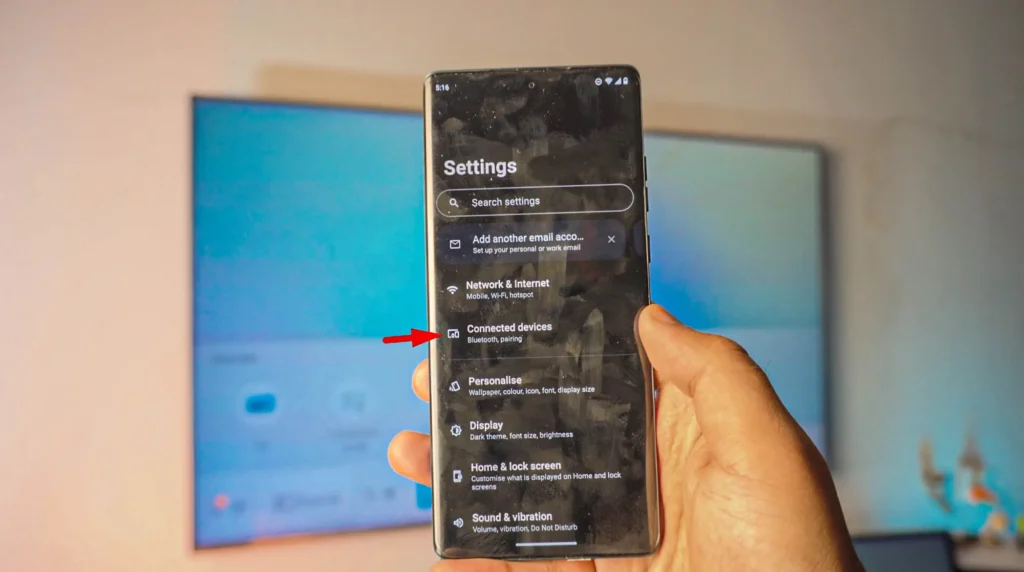 How to Screen Mirror Motorola to TV