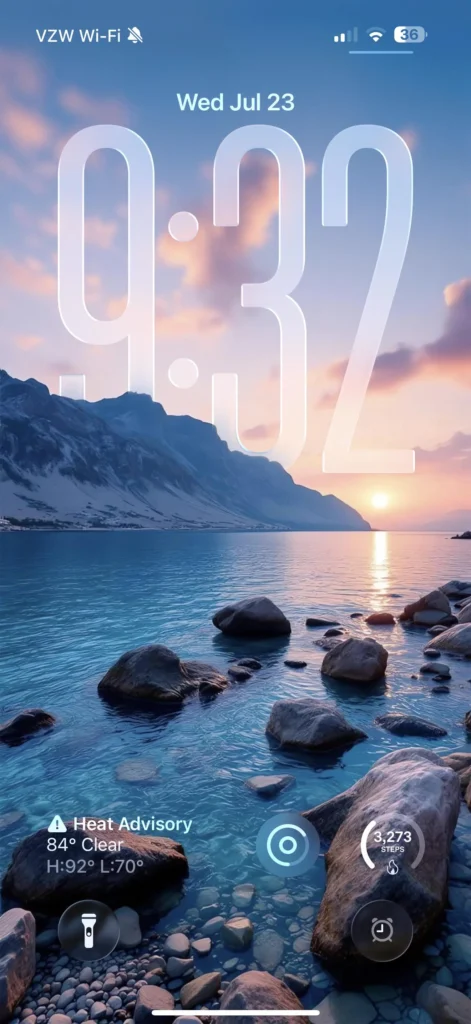 iOS 26 Friendly Wallpapers