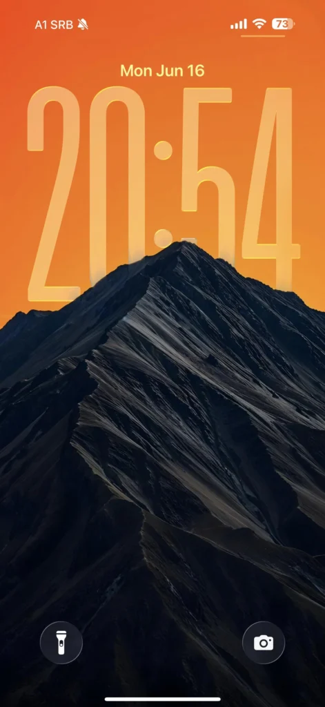 iOS 26 Friendly Wallpapers
