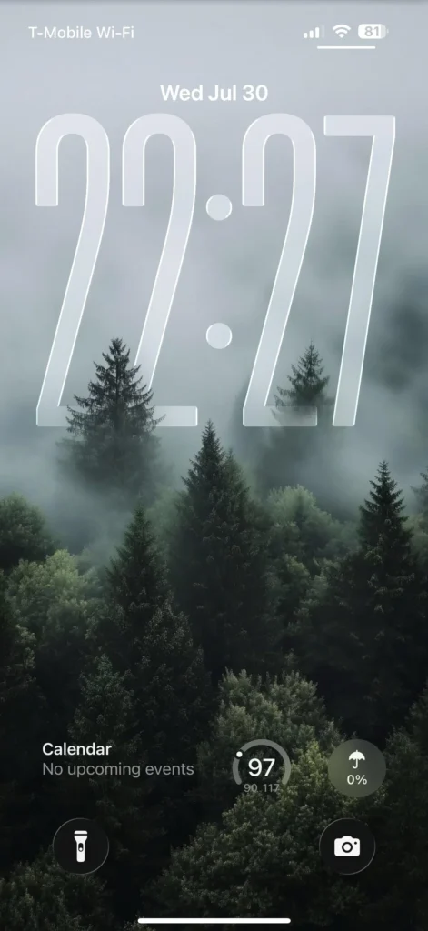 iOS 26 Friendly Wallpapers